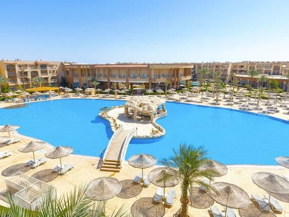 Parrotel Lagoon Resort