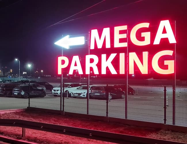 MEGA Parking - zdjęcie 2