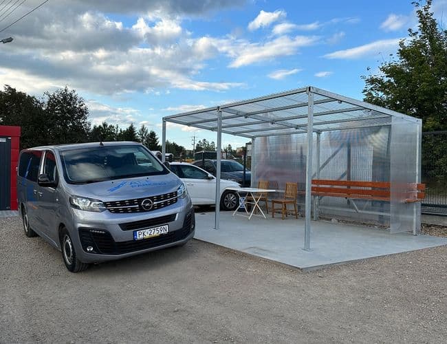 AleParking Lotnisko Kraków Balice - zdjęcie 4