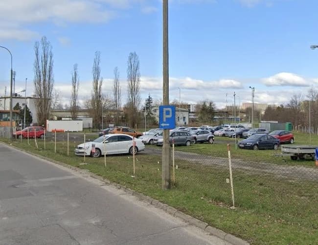 Odlotowy Parking BZG - zdjęcie 1