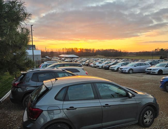 AleParking Lotnisko Kraków Balice - zdjęcie 3