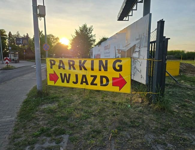 Premium Parking Lotnisko Poznań-Ławica - zdjęcie 5