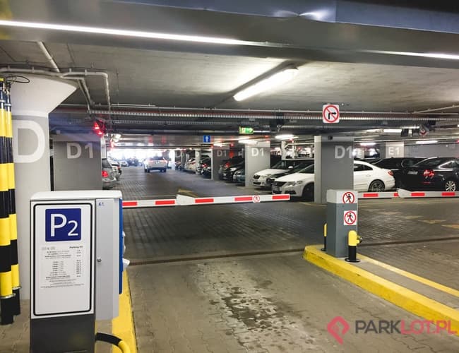 Oficjalny Parking Lotniska P2 - zdjęcie 3