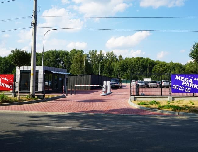 VIP Garaże MEGA Parking - zdjęcie 1