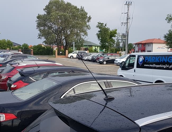 PARKING P24 PREMIUM - zdjęcie 1