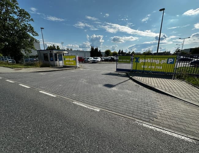 X Parking - zdjęcie 2