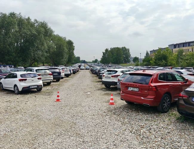 WAW Parking Lotnisko Okęcie Chopina Warszawa - zdjęcie 4