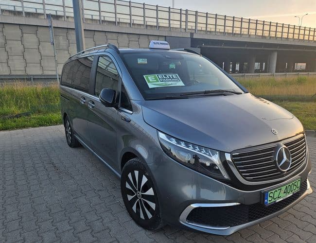 Elite Parking Lotnisko Okęcie Chopina Warszawa - zdjęcie 2