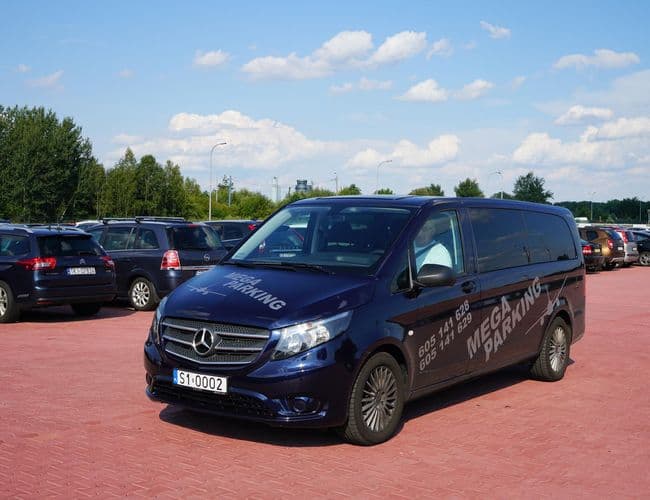 MEGA Parking Lotnisko Katowice Pyrzowice - zdjęcie 5
