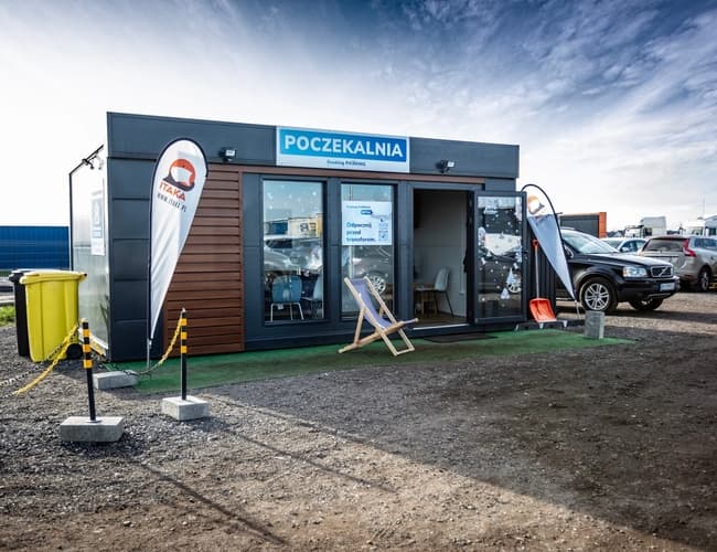 Parking Okęcie Południe - zdjęcie 1