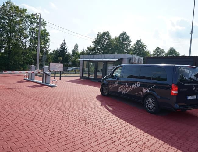 VIP Garaże MEGA Parking - zdjęcie 3