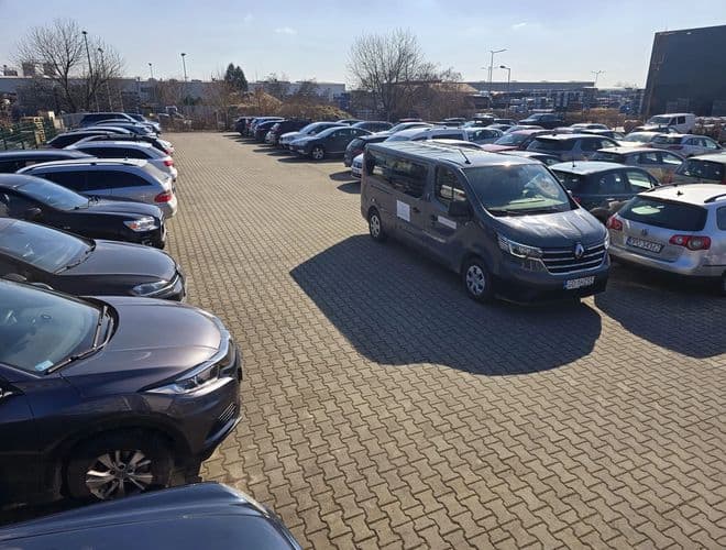 Parking Olo Car Park