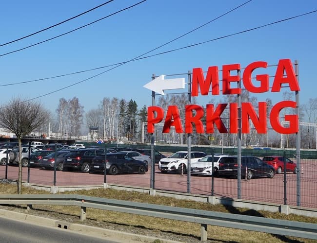 MEGA Parking - zdjęcie 1