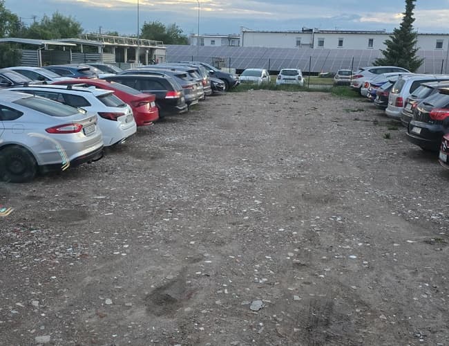 Parking u Oli Lotnisko Gdańsk - zdjęcie 3