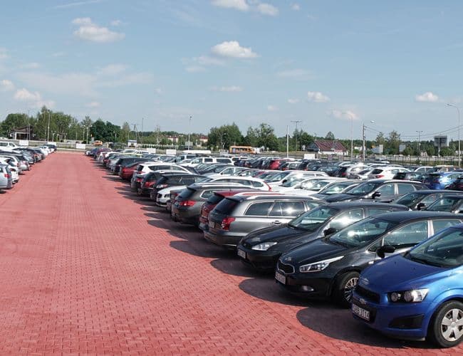 MEGA Parking Lotnisko Katowice Pyrzowice - zdjęcie 3