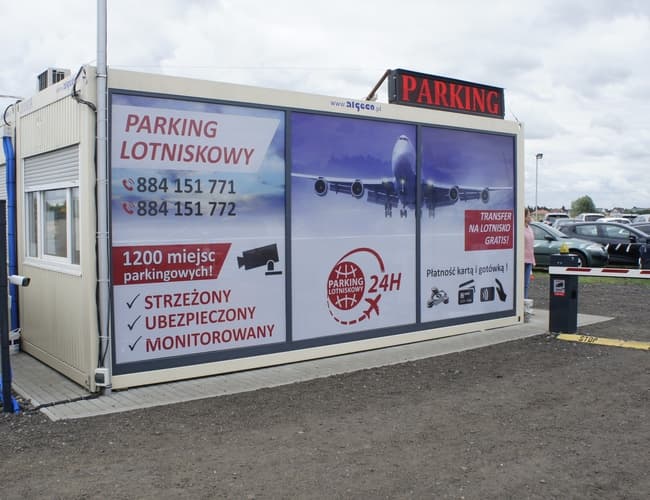Parking Lotniskowy 24h - zdjęcie 1