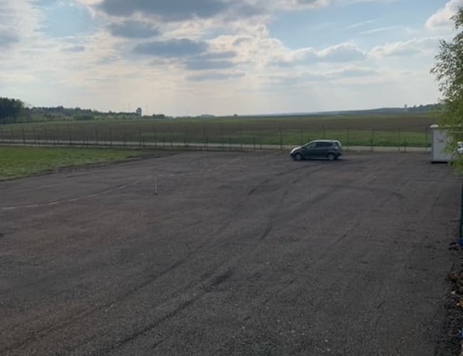 Parking z widokiem - zdjęcie 5