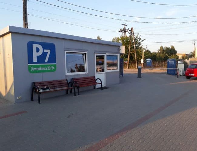 Parking P7 Lotnisko Okęcie Chopina Warszawa - zdjęcie 6