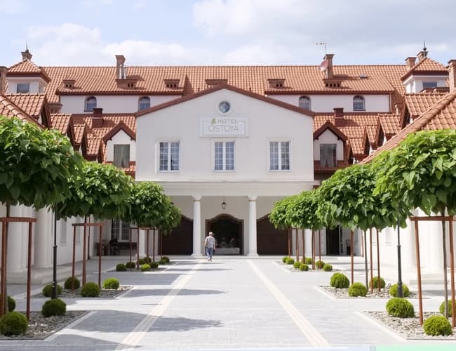 Parking Zielony Kompleks Dwór Ostoya - zdjęcie 5