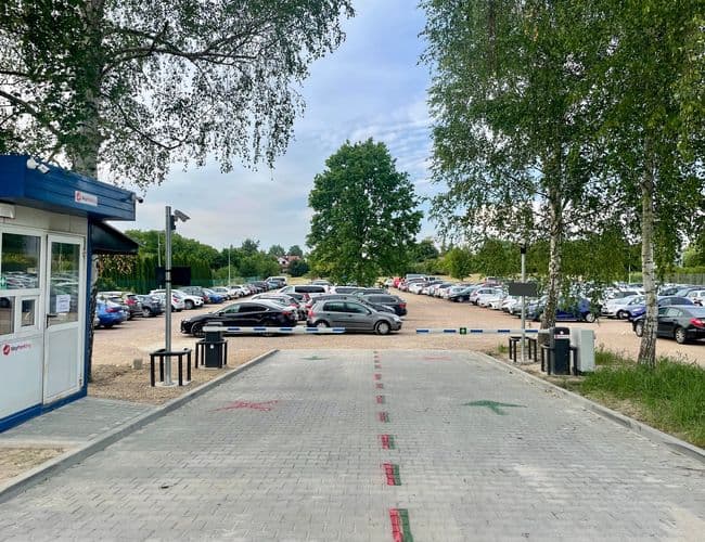 Sky Parking Lotnisko Kraków Balice - zdjęcie 2