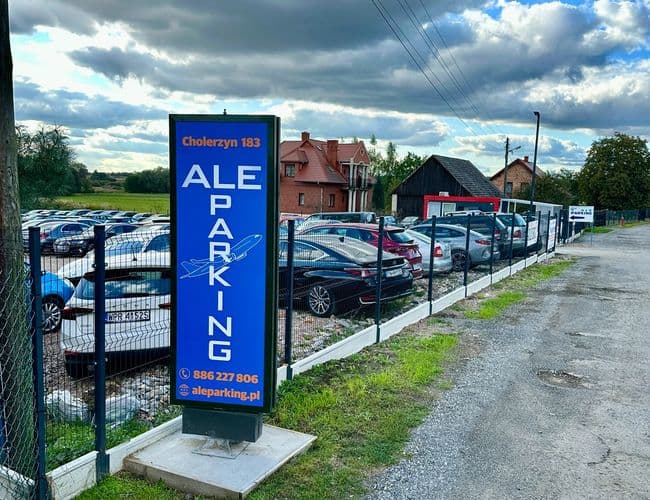 AleParking Lotnisko Kraków Balice - zdjęcie 1