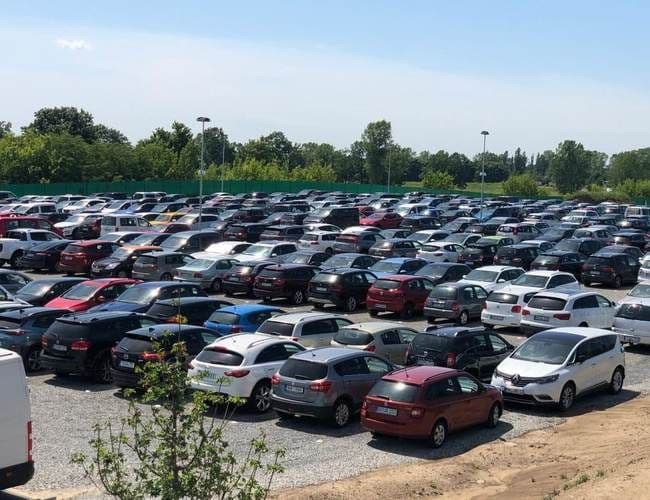 Smart Premium Parking Lotnisko Okęcie Chopina Warszawa - zdjęcie 4