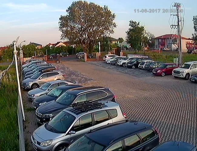 PARKING P24 PREMIUM Lotnisko Modlin Warszawa - zdjęcie 2