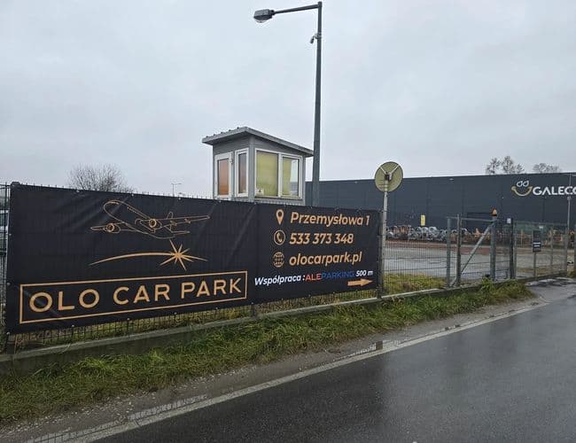 Parking Olo Car Park Lotnisko Kraków Balice - zdjęcie 4