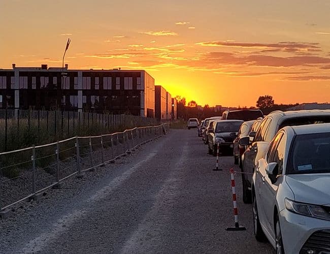 Holiday Parking Lotnisko Okęcie Chopina Warszawa - zdjęcie 4