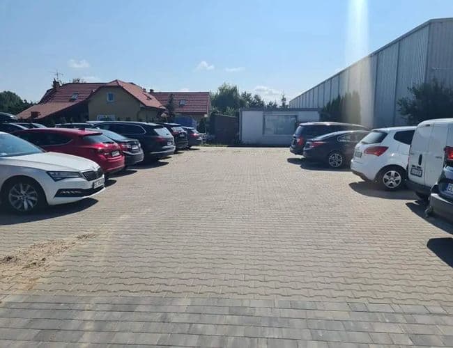 Parking Dominik Lotnisko Okęcie Chopina Warszawa - zdjęcie 6