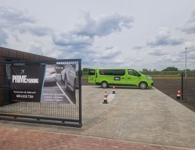 Parking Prime Lotnisko Katowice Pyrzowice - zdjęcie 4
