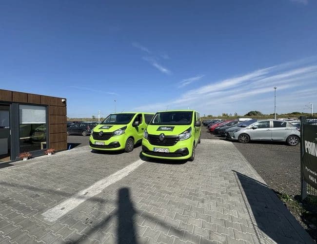 Parking Prime Lotnisko Katowice Pyrzowice - zdjęcie 1
