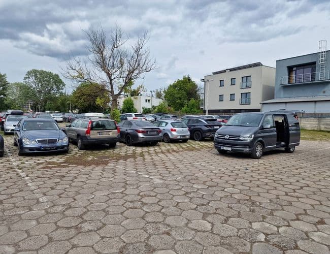 Smart Space Parking Lotnisko Okęcie Chopina Warszawa - zdjęcie 1