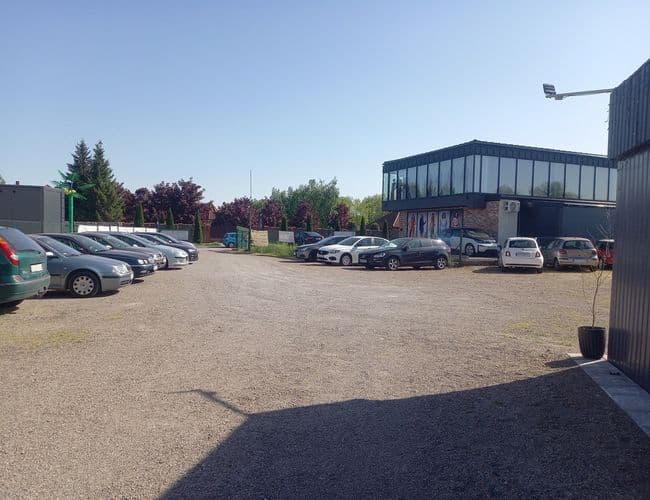 AutoParking24h Lotnisko Kraków Balice - zdjęcie 2