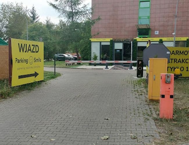 Parking Smile Lotnisko Okęcie Chopina Warszawa - zdjęcie 2