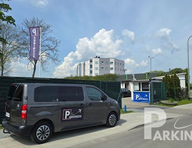 Parking Parkingos Lotnisko Gdańsk - zdjęcie 1
