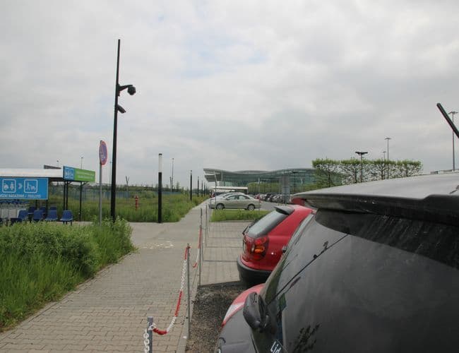 Oficjalny Parking Lotnisko Wrocław Strachowice Lotnisko Wrocław Strachowice - zdjęcie 2