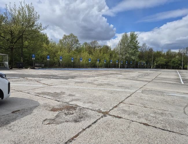Parking 7 Lotnisko Modlin Warszawa - zdjęcie 5