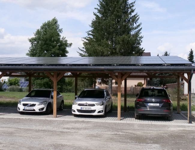 Parking Zielony Kompleks Dwór Ostoya Lotnisko Rzeszów Jasionka - zdjęcie 6