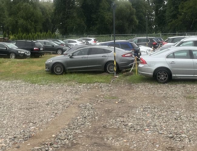 Parking lotniskowy Dąbrowa Lotnisko Poznań-Ławica - zdjęcie 3