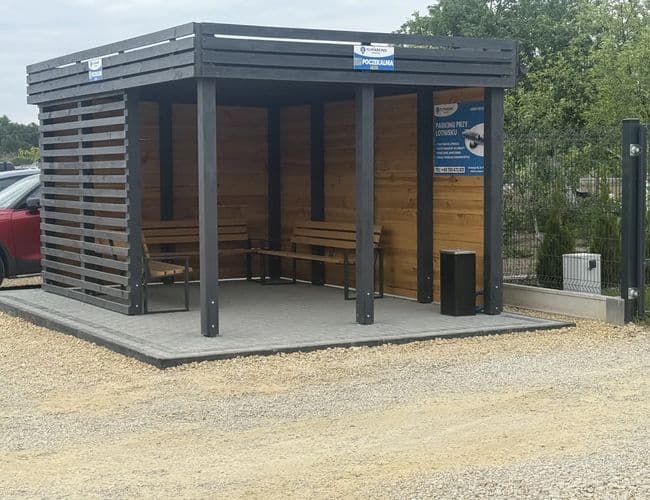 FlyParking Lotnisko Kraków Balice - zdjęcie 4