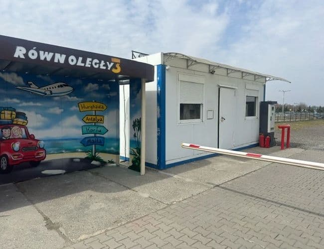 Równoległy 3 Lotnisko Katowice Pyrzowice - zdjęcie 2