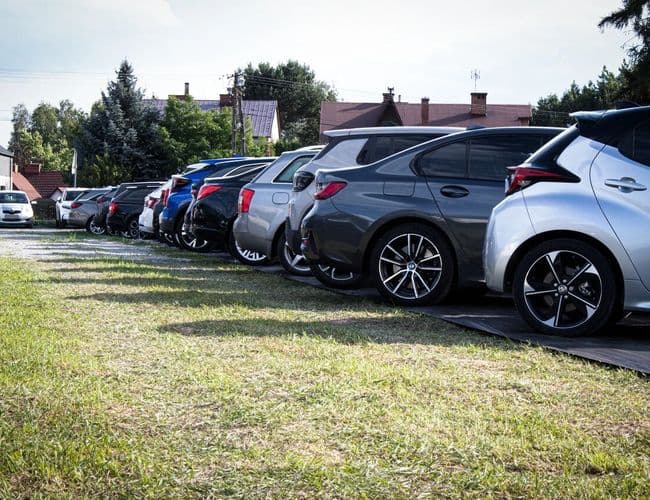 Odlotowy Parking Jasionka Lotnisko Rzeszów Jasionka - zdjęcie 3