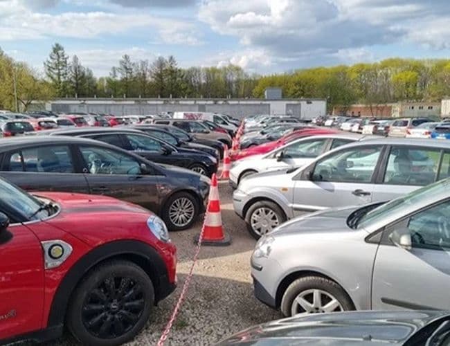 Parking Avanti Lotnisko Modlin Warszawa - zdjęcie 3