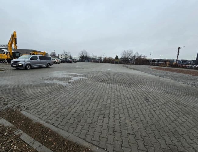 Parking Olo Car Park Lotnisko Kraków Balice - zdjęcie 3