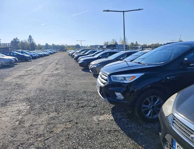 Parking na 5 - zdjęcie 2