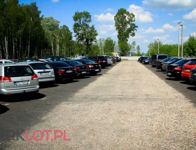 Parking P38 Lotnisko Modlin Warszawa - zdjęcie 3